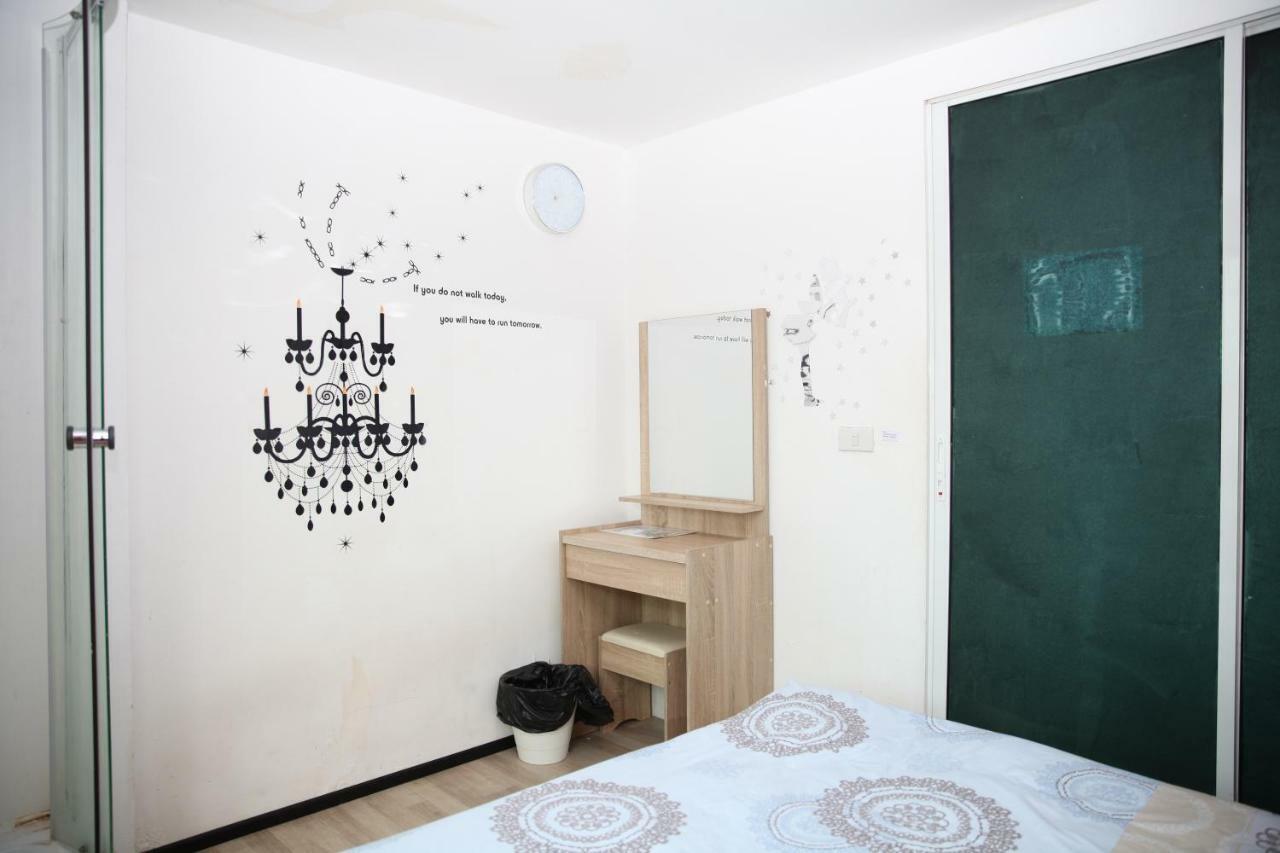 Interpartie Hotel (Adults Only) Bangkok Extérieur photo