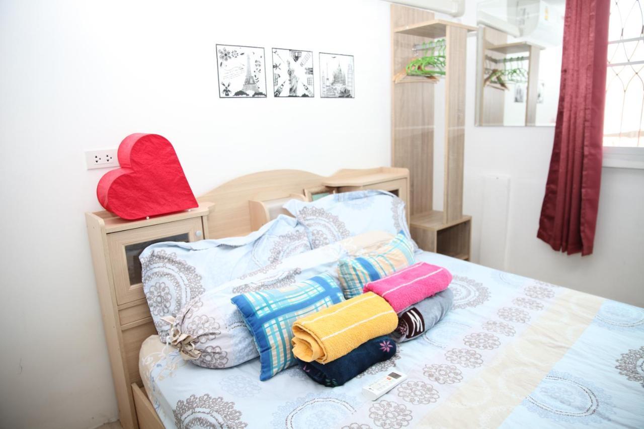 Interpartie Hotel (Adults Only) Bangkok Extérieur photo